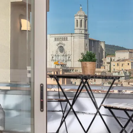 Flateli Penthouse Jaume I Жирона